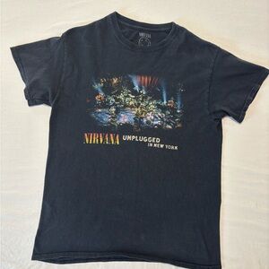 NIRVANA Unplugged Black Tee